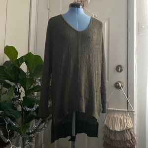 Universal threads green sweater Sz L knit